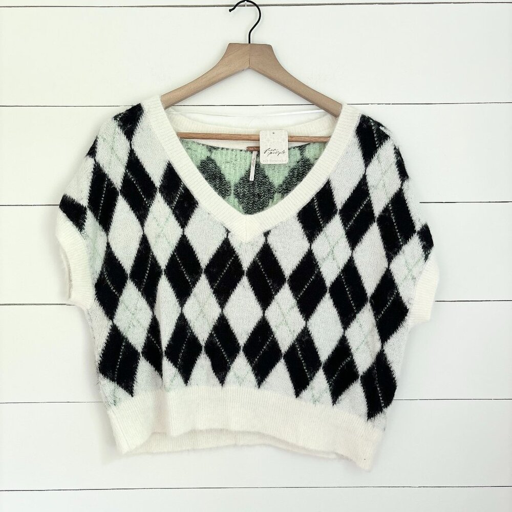 NWT Free People black and white argyle sweater vest Sz Small